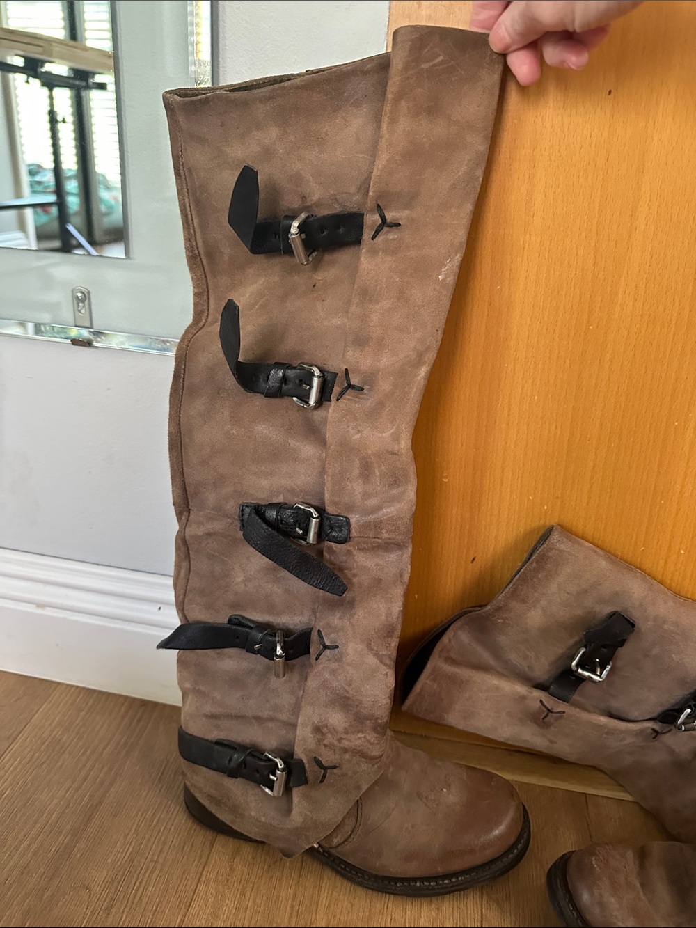 ASOS women’s tall boots brown with black buckles - Picture 6 of 6